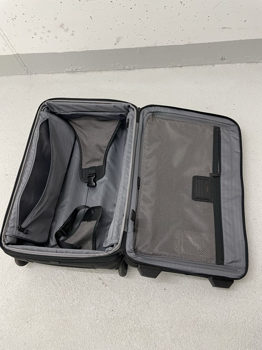 Tumi Valigie: Tumi Alpha 2 Kabinengepäck – Usato da Horw venduto da cipivts 3