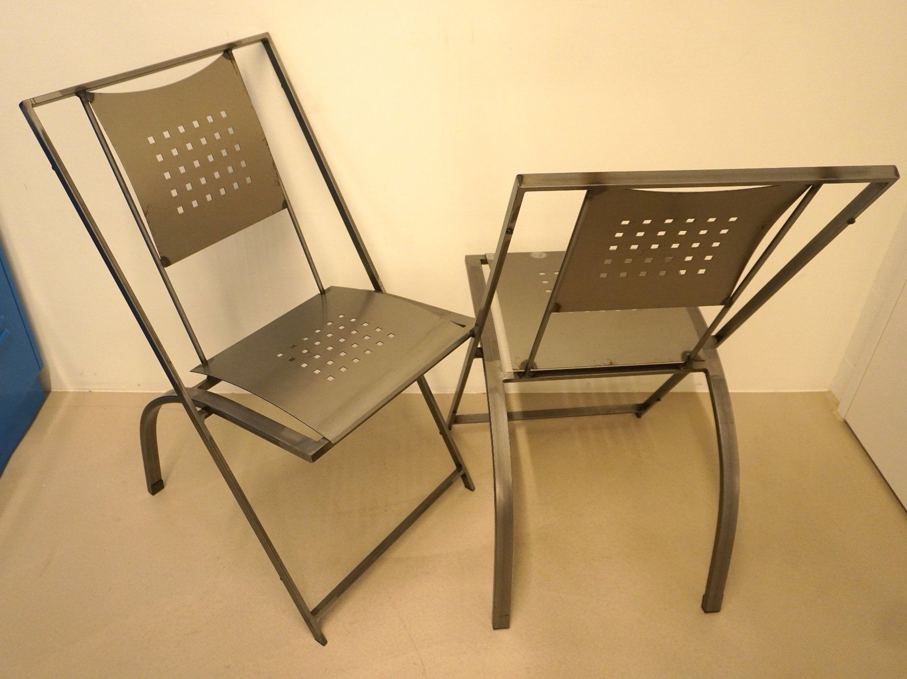 Stühle: Designerstühle 2 Stück Metall S076 – Gebraucht aus Basel von B.W.B. 3