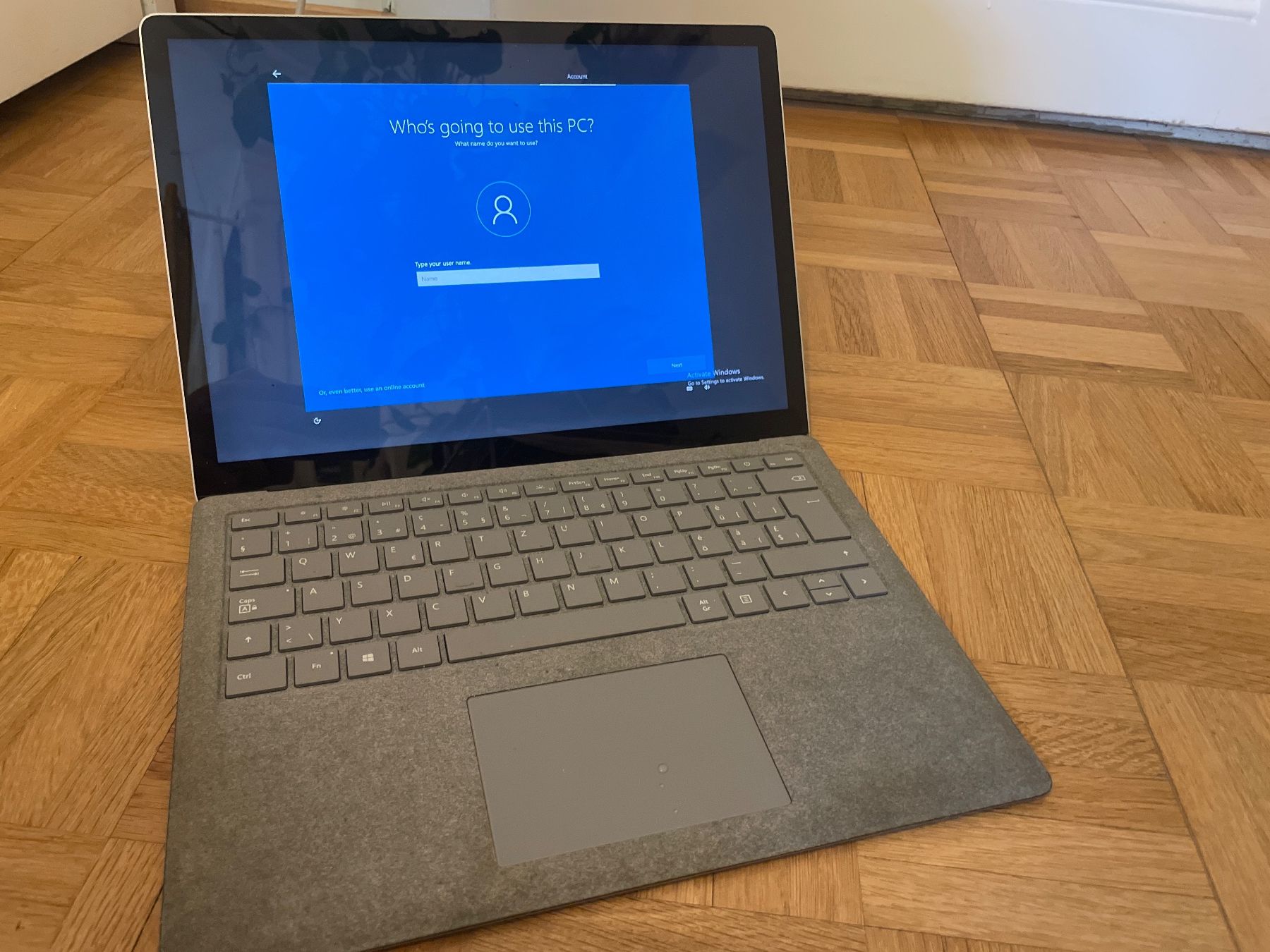 Microsoft Notebook: microsoft windows 10 pro laptop mit touchscreen – Usato da Lausanne venduto da Lee-Ann.A 2