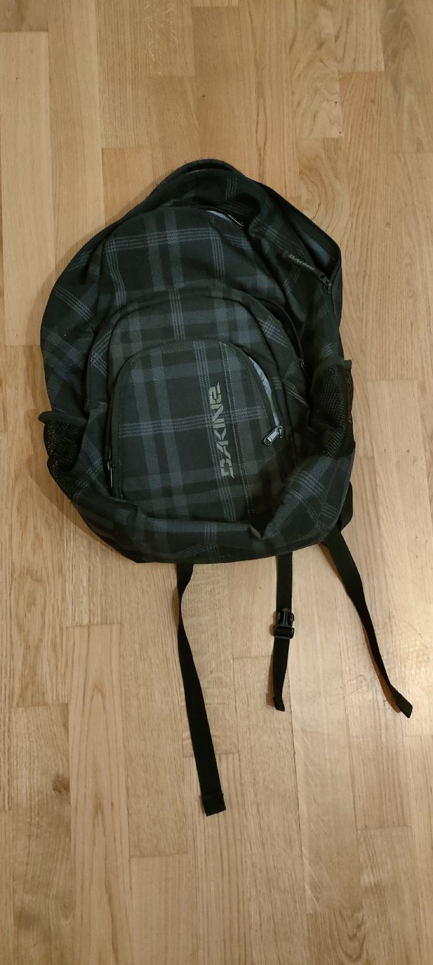 Dakine Zaini: Dakine Rucksack – Usato da Muri AG venduto da Suiphi