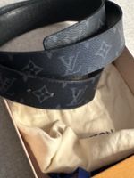 Ceinture Louis Vuitton, cuir noir