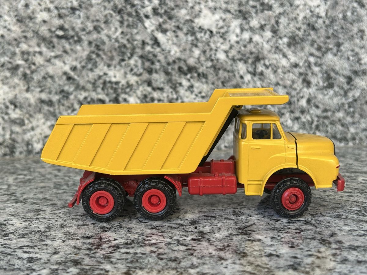 Conrad Kit di modellismo & Modellini statici: MAN Kipper , 1:50 , Conrad – Usato da Horw venduto da Tigercat635 2