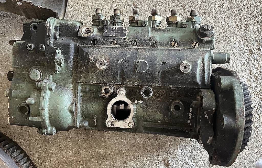 Bosch Motoren: Pompa iniezione bosch – Gebraucht aus Arosio von gus_k655
