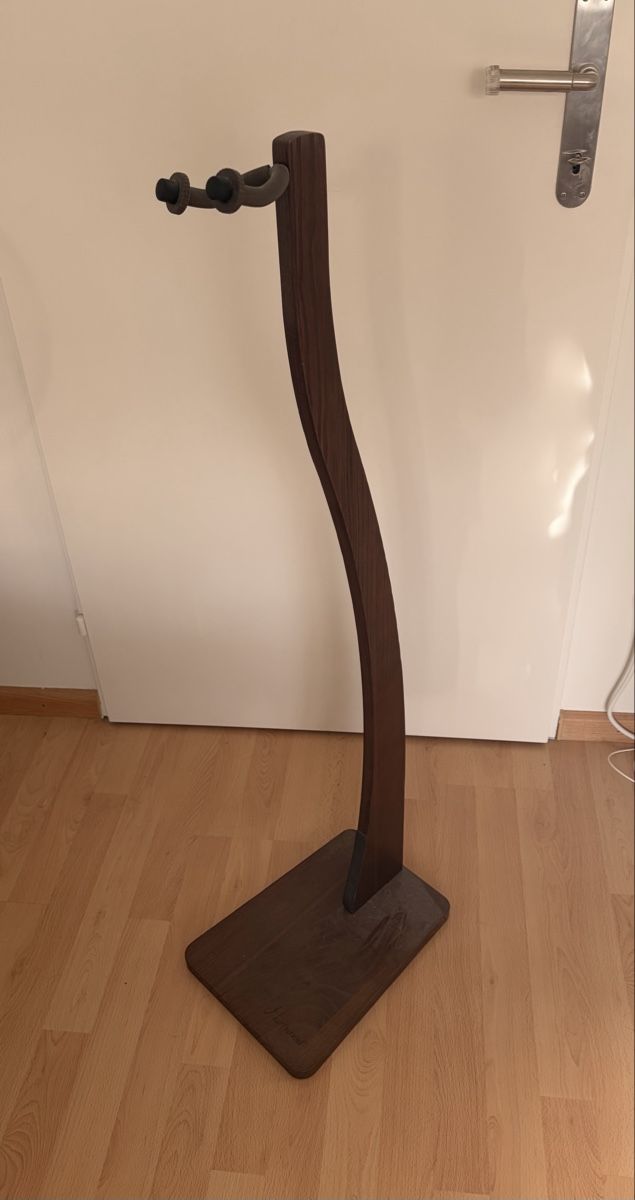 Squier Strumenti musicali: Squier Stratocaster by Fender  – Nuovo (secondo la descrizione) da Riehen venduto da Pnewyork 2