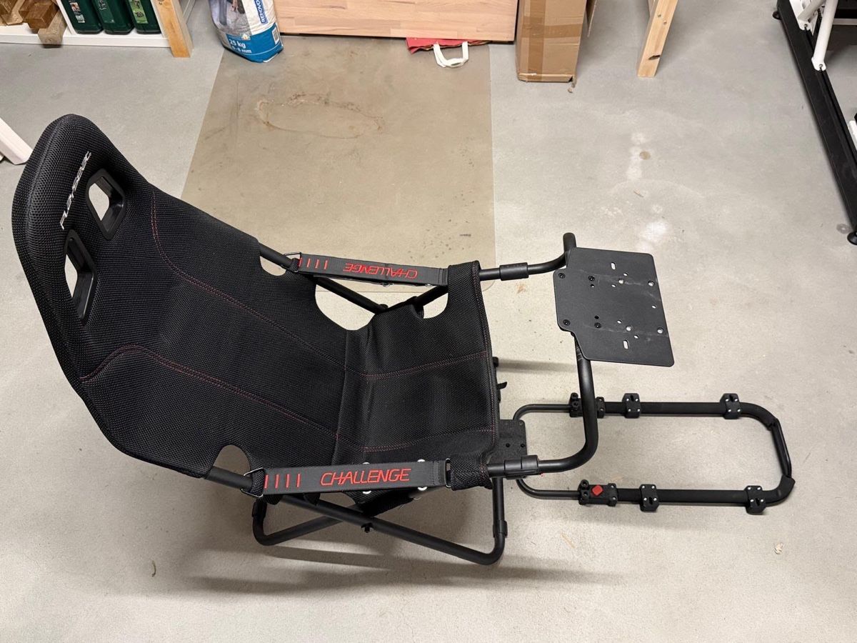 Playseat Chaises: Playseat Challenge – D'occasion à Fislisbach par luepa