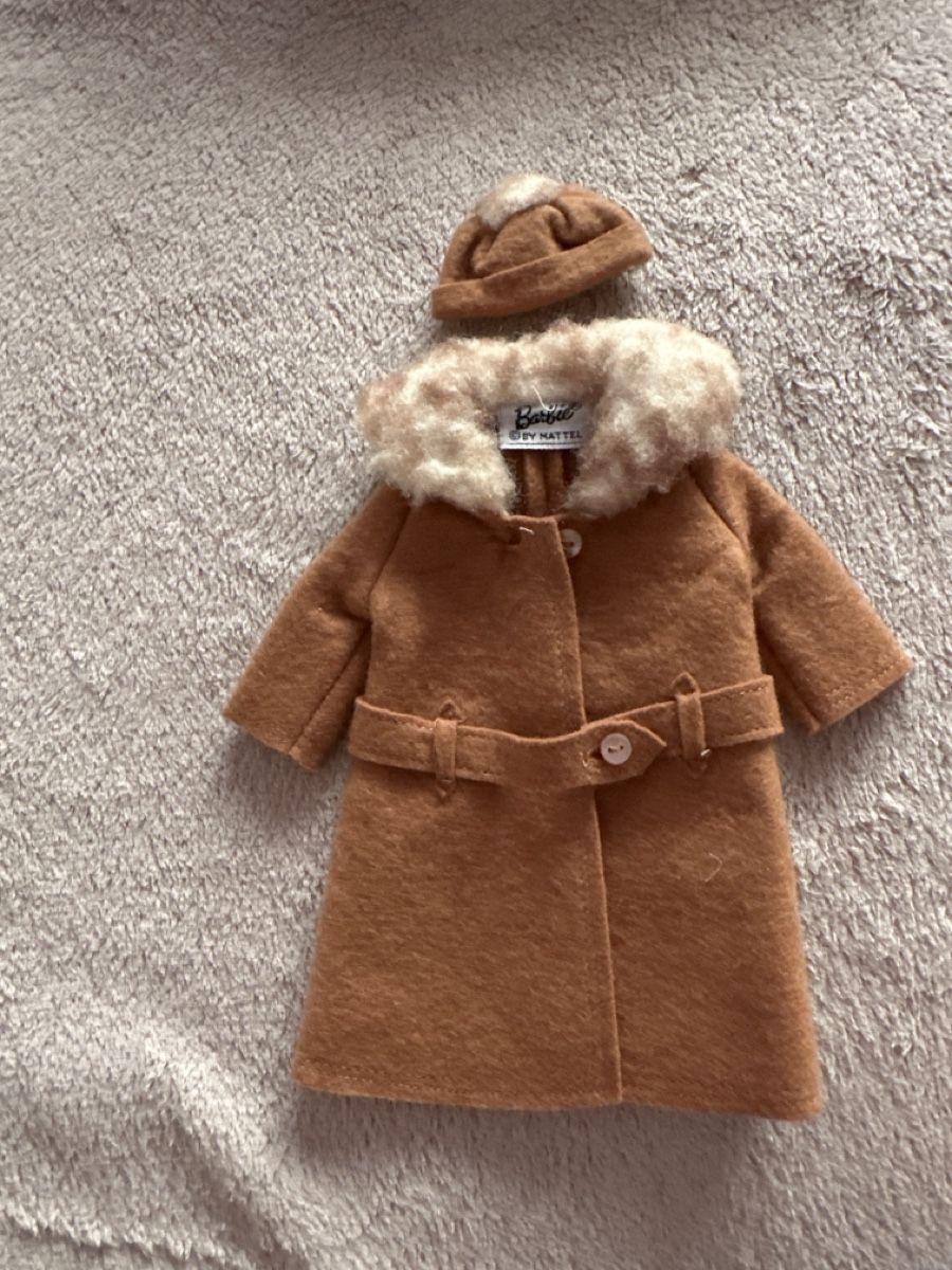 Bambole: Barbie Winter ist Cold outside 1964 – Usato da Herbriggen venduto da Sehrazade