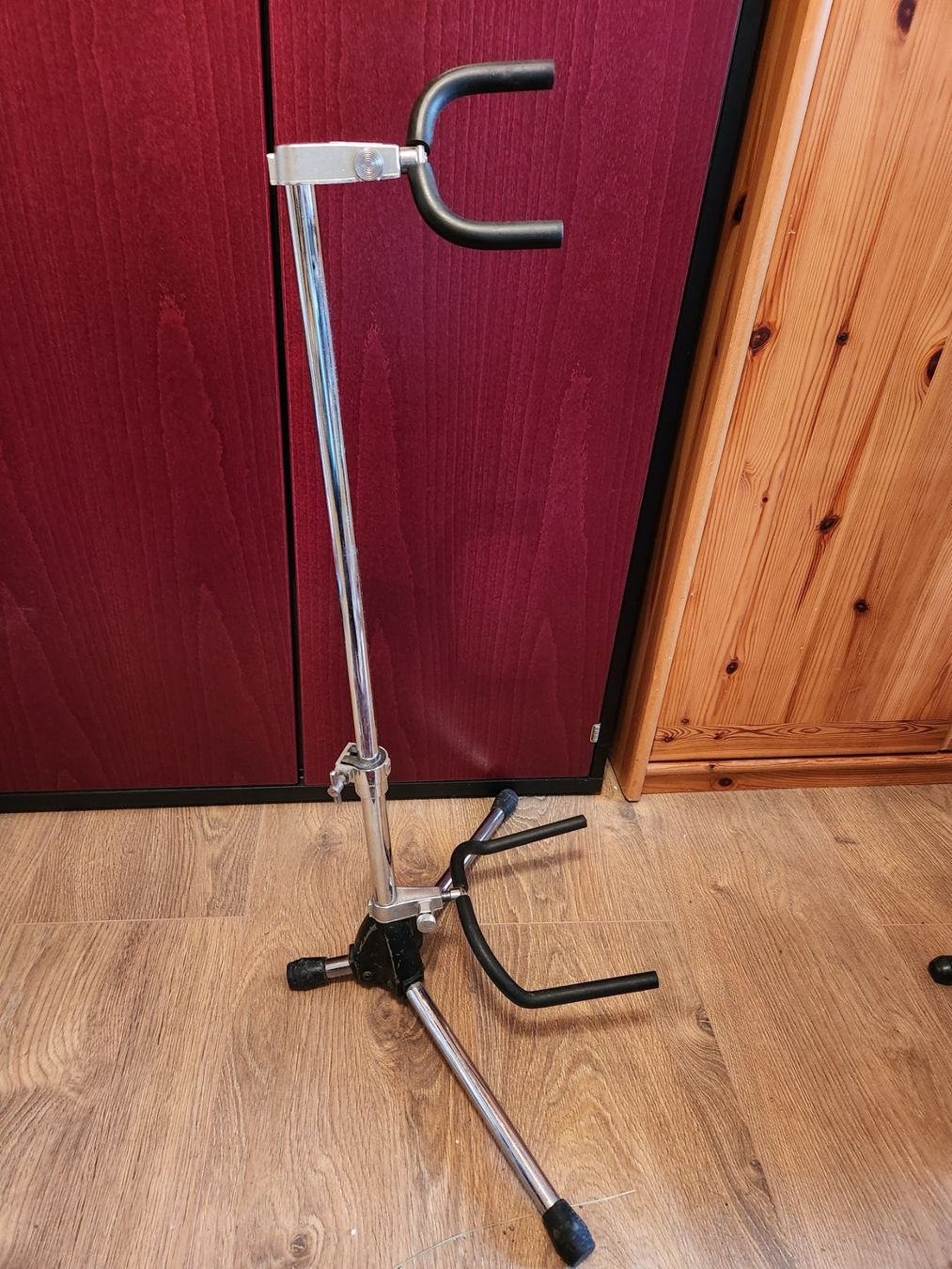 Altro in Decorazioni & Accessori: GITARRE STÄNDER  TAMA...☆ – Usato da Farnern venduto da WFZMK 2
