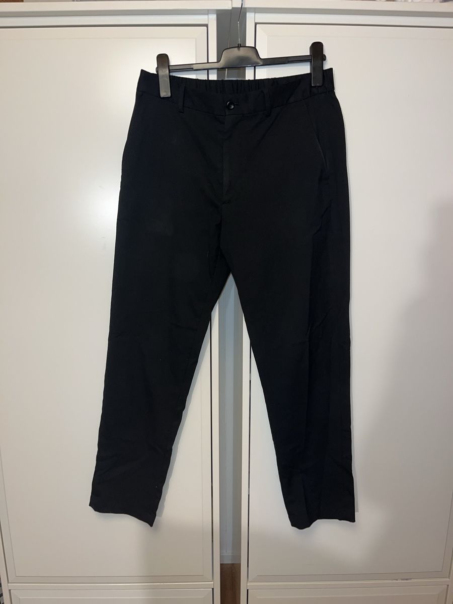 Massimo Dutti Hosen: Stoffhose von Massimo Dutti mit elastischem Bund – Gebraucht aus Riehen von Louloulila