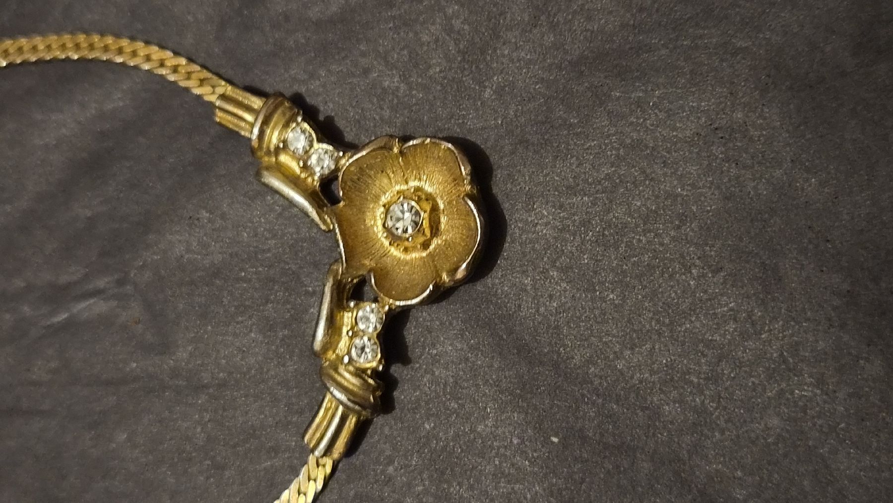 Sonstiger Schmuck: Vintage Schmuck Lot – Gebraucht aus Kölliken von Upcycling-by-Mc-TAM 1