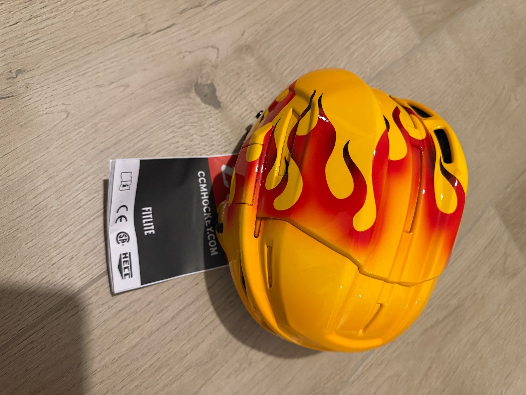 Ccm Caschi: Top Scorer Helm Eishockey – Nuovo e nell'imballaggio originale da Rapperswil SG venduto da vepux 1