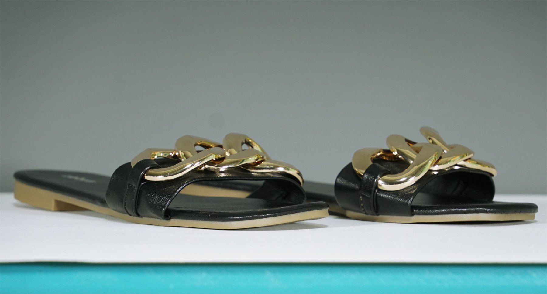 Zebra Scarpe da donna: ungetragene stylische Zebra Pantoletten – Usato da Meggen venduto da 1Class2Hand 4