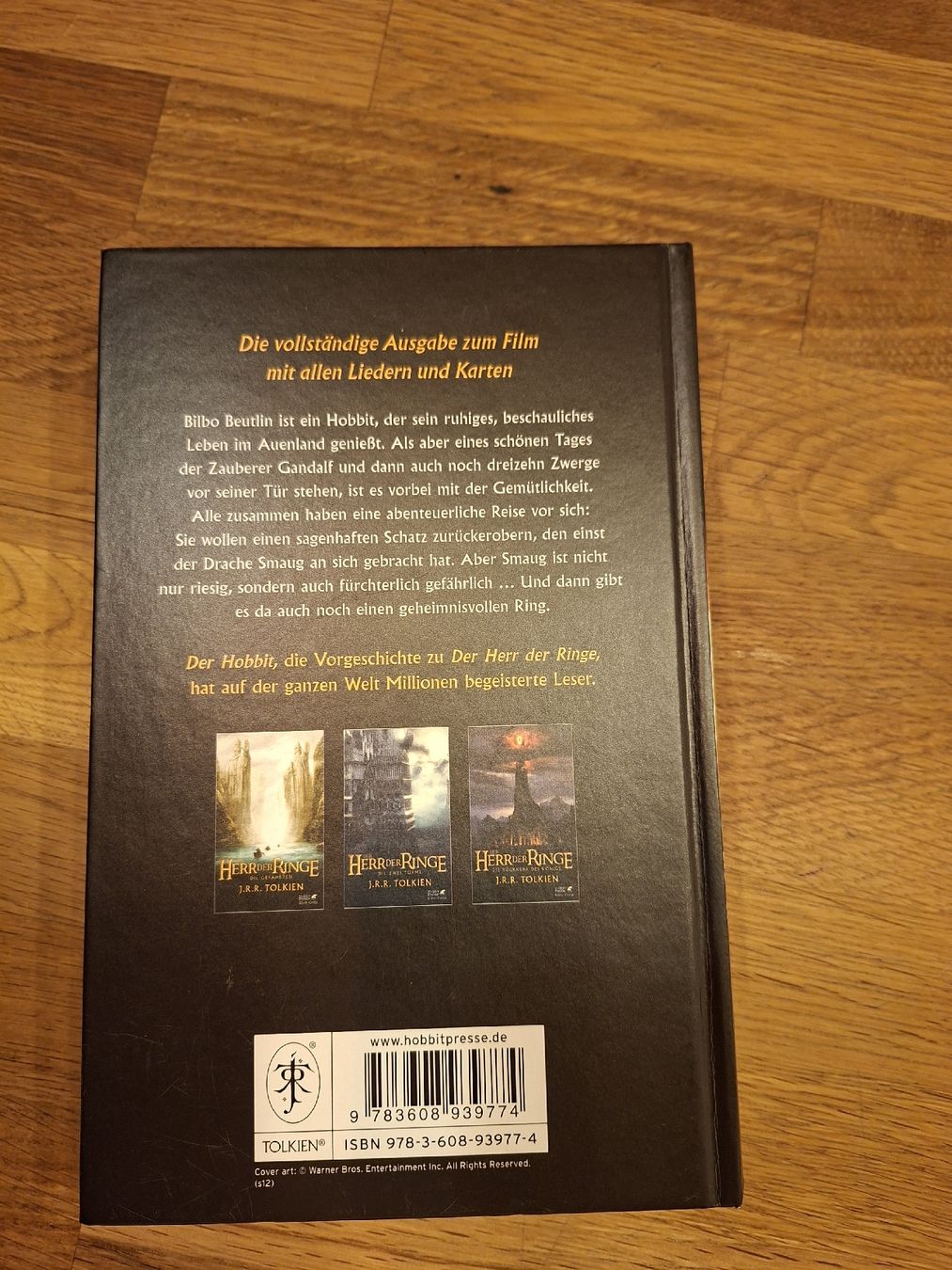 Libri: Der Hobbit, J.R.R. Tolkien - Hardcover – Nuovo (secondo la descrizione) da Bärau venduto da wid_7yqd 1