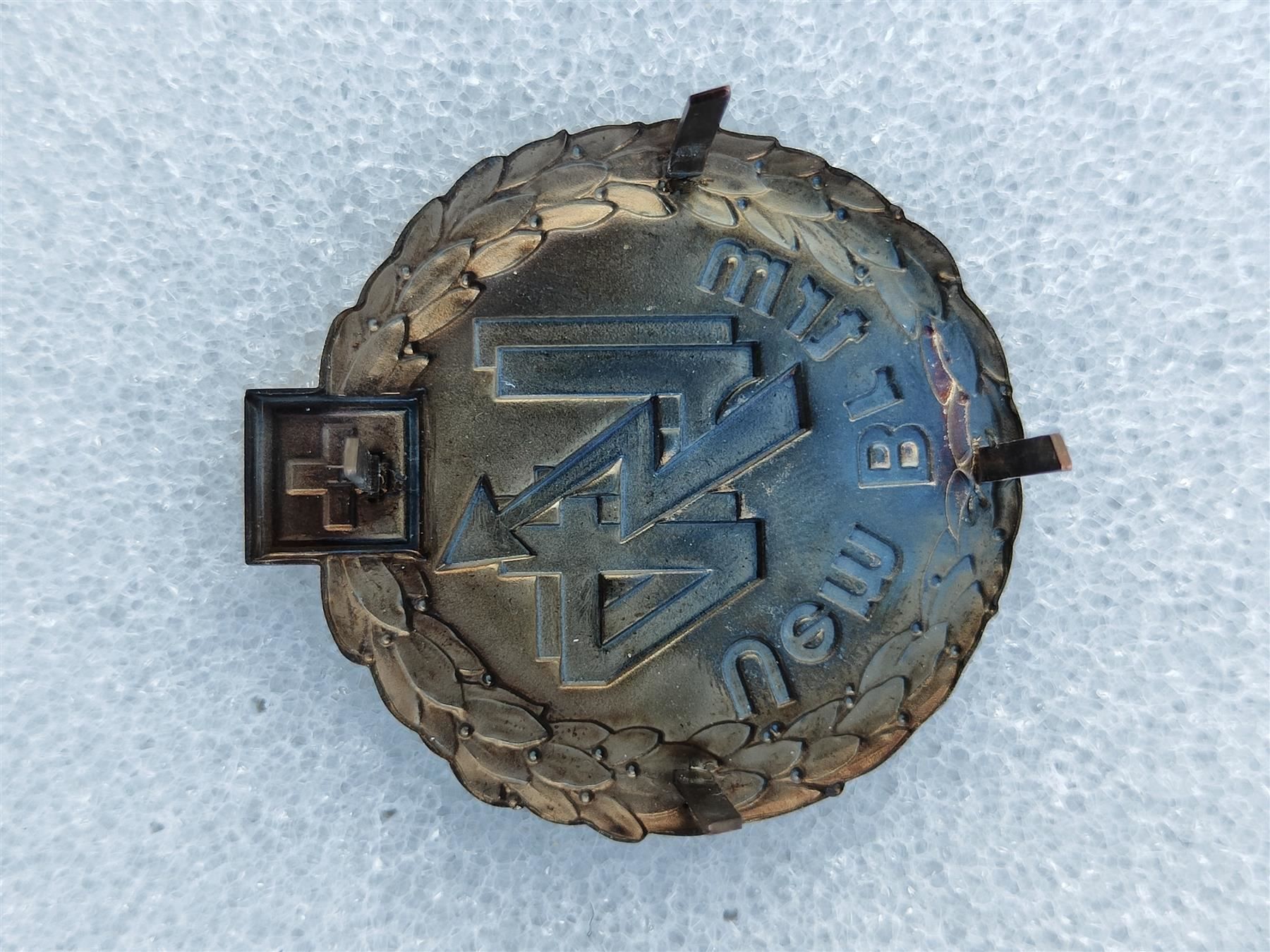 Placchette & Badge: Béretemblem Übermittlungsbrigade 41 V1 – Usato da Bauma venduto da SwissMilitaria 1