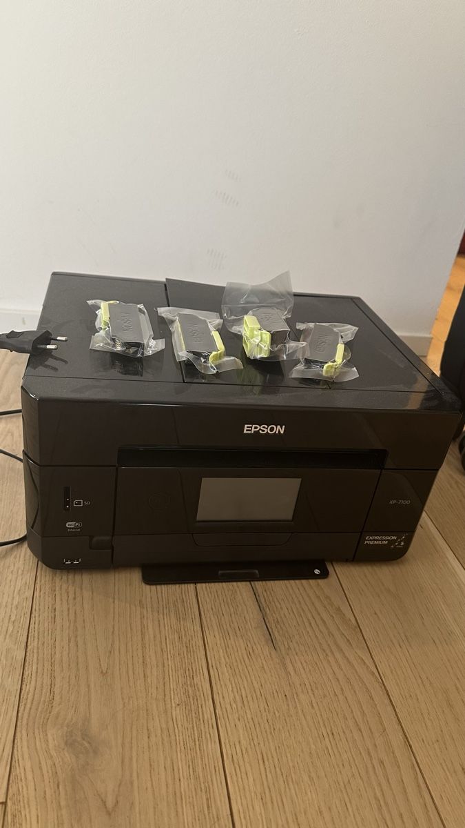 Epson Drucker: Epson Expression Premium Printer with Ink Cartridges – Gebraucht aus Troinex von AnnaAbanin
