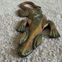 Dekorative Wanddeko Gecko Echse, goldfarben Neuwertig