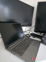Komplettes Lenovo 4K-Setup - 2 Monitore, 1 Laptop und Dock.