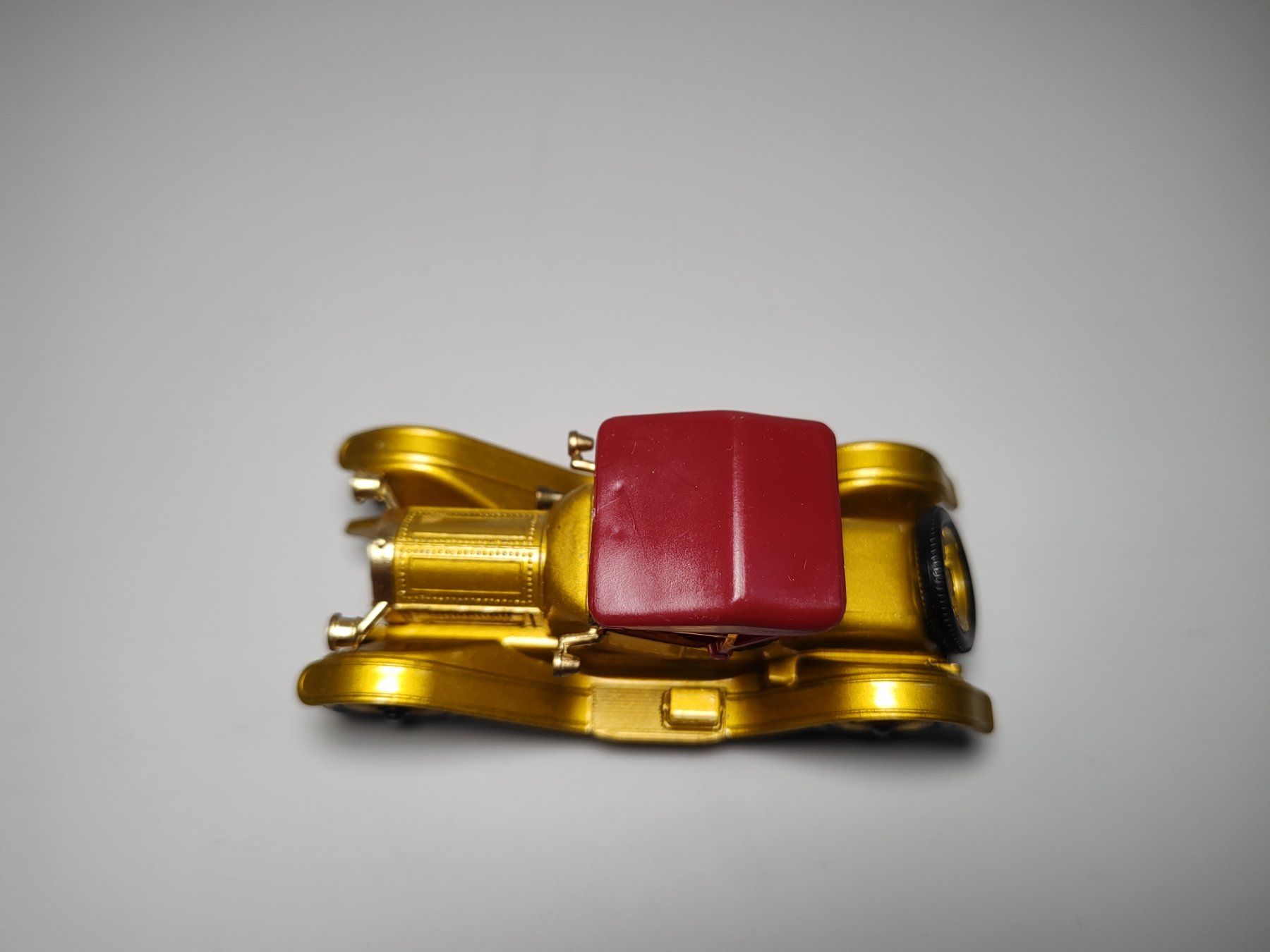 Matchbox Modellini d'auto: Matchbox Y-6 1913 Cadillac – Usato da Bachenbülach venduto da R.Mall 5