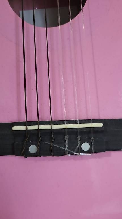 Strumenti musicali: Kids play guitar – Usato da Zürich venduto da maj_9mn5 2
