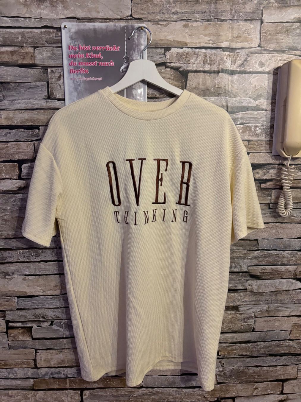 T-Shirts: T-Shirt creme Gr. XS oversize – Gebraucht aus Wettingen von Hasta80