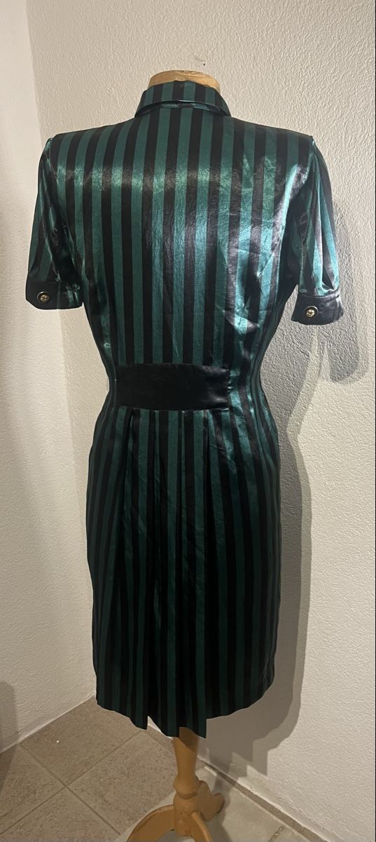 Vestiti: Robe en soie Claude Lema, taille S – Usato da St-Pierre-Clages venduto da ste_xk6p 3