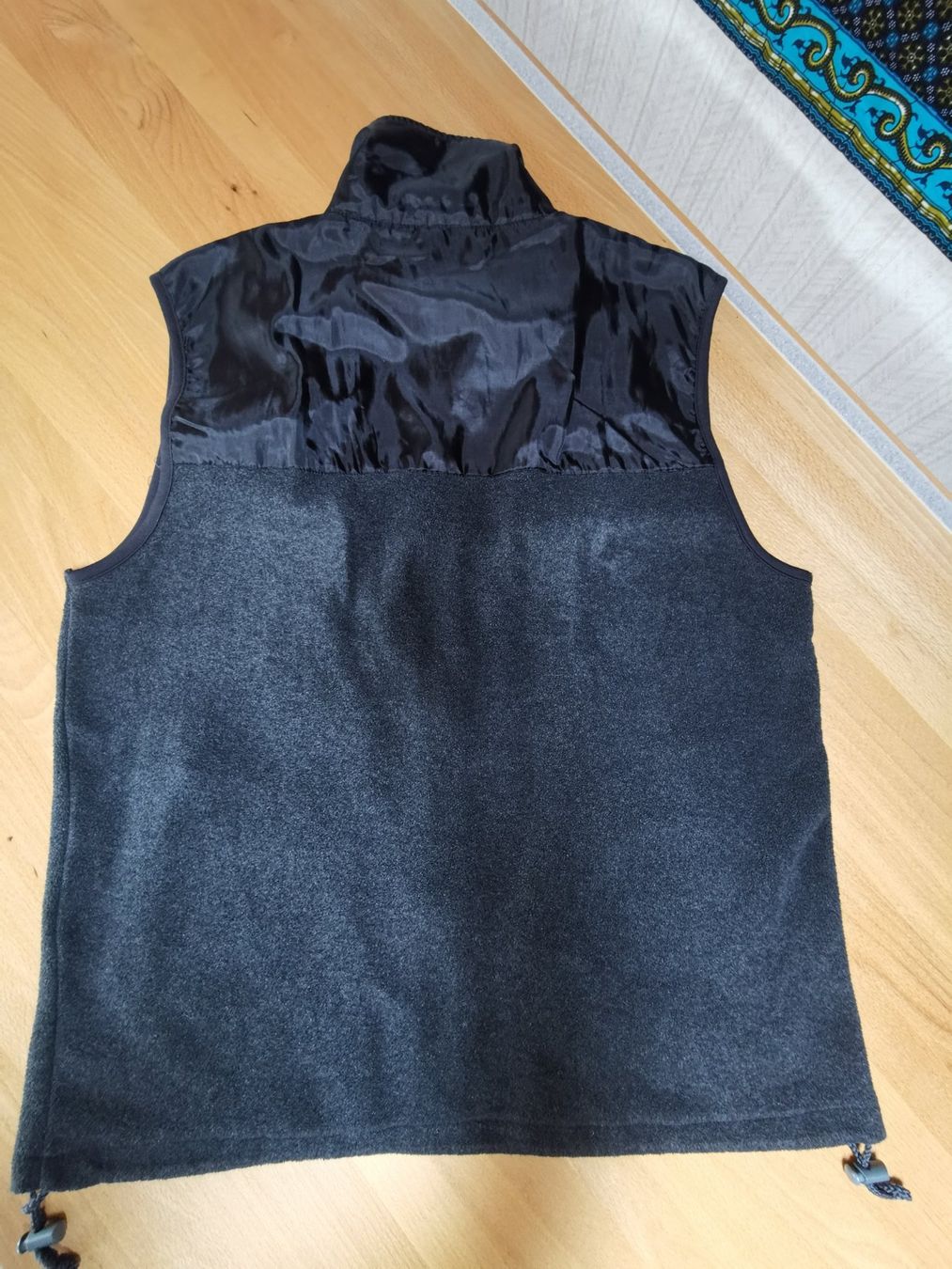 Gilet & Giacche: Weste NICK TAYLOR – Usato da Seuzach venduto da NaehdesignMirjam 3