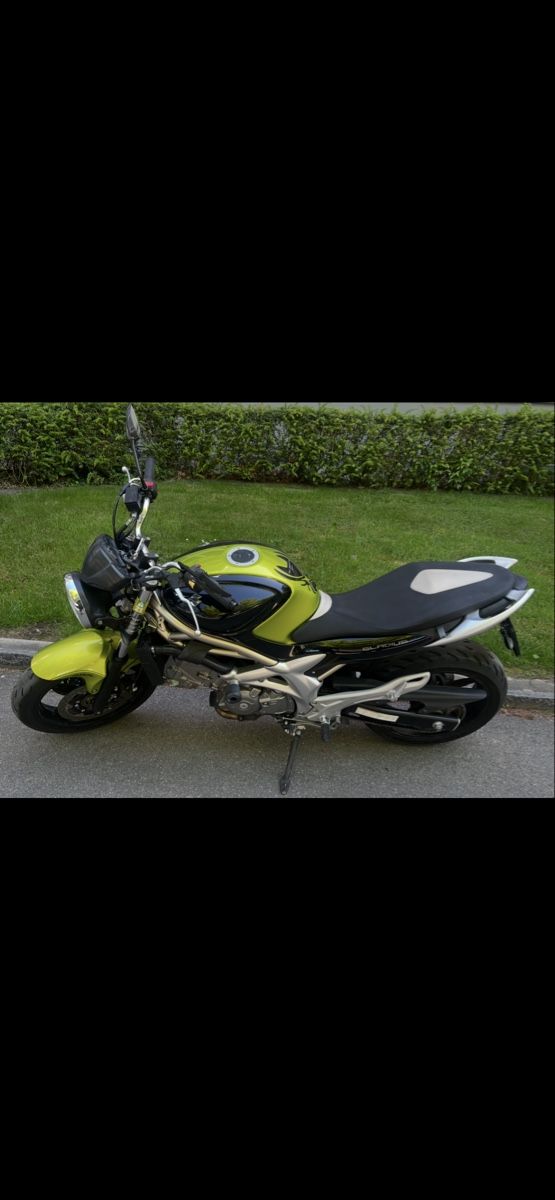 Suzuki Strada: Suzuki SFV 650A Gladius – Usato da Bern venduto da Gussers 3