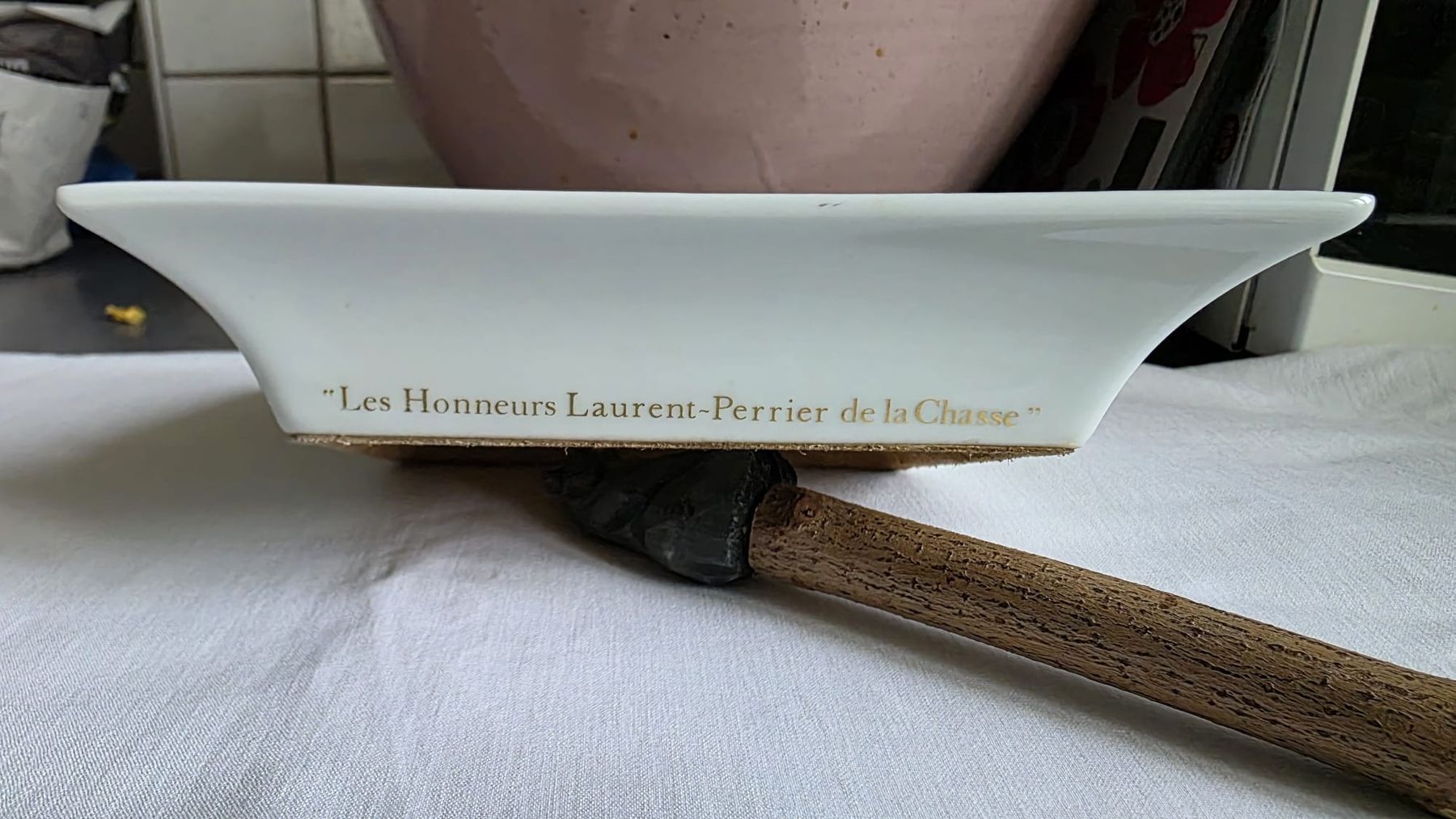 Hermès Portacenere: HERMES, RARE CENDRIER. " CHASSE LAURENT PERRIER " – Usato da Le Locle venduto da marylise01 3