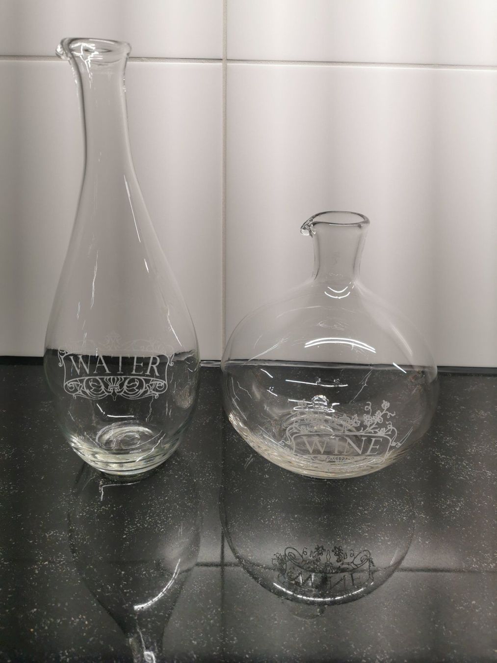 Caraffe: Water &  Wine Karaffen aus Glas – Usato da Gunzgen venduto da 0Aurin0