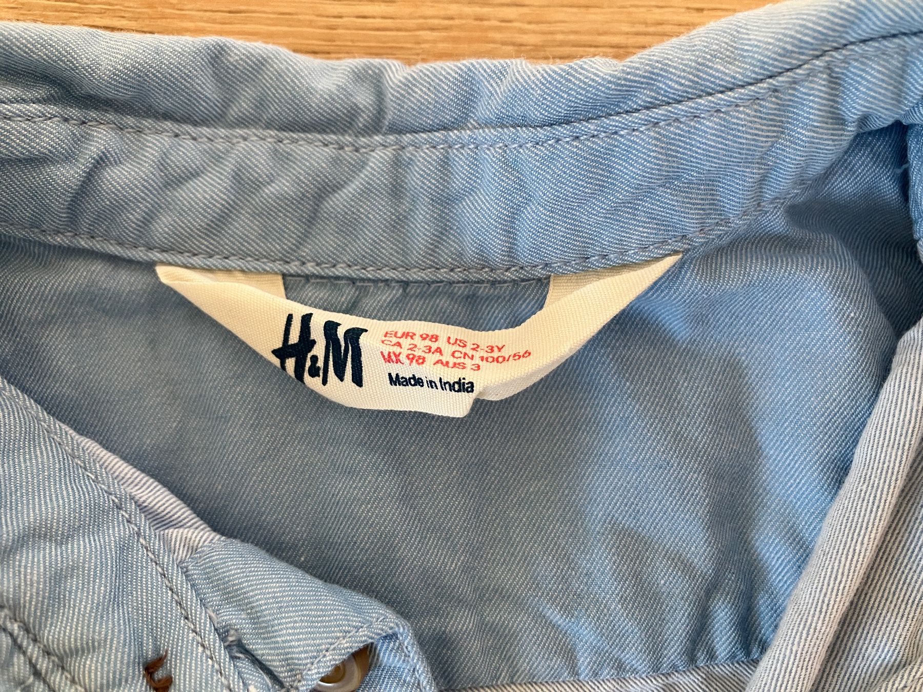 H&M Camicie, T-shirt & Polo: H&M Hemd Gr. 98 – Usato da Zürich venduto da tscherel 1