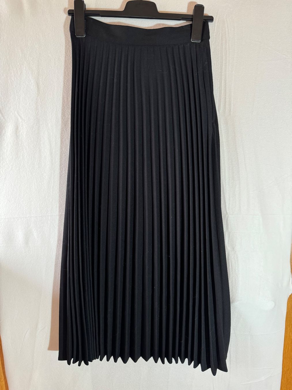 H&M Gonne: Faltenrock von H&M Gr. 36 – Usato da Grosswangen venduto da second_hand_dress