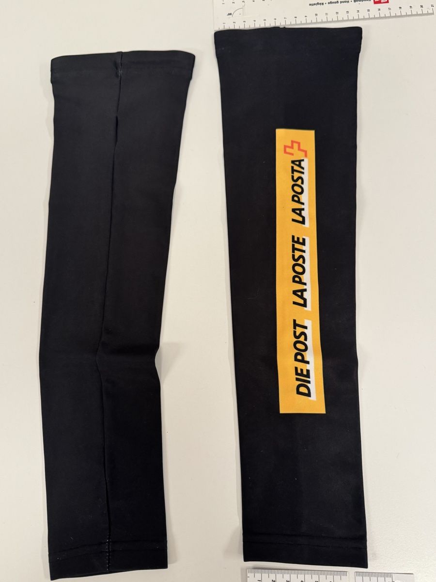 Handschuhe & Handstulpen: LA POSTE Aermlinge  / Stulpen,  M, ärmlinge – Neu (gemäss Beschreibung) aus Oberweningen von Jogi2