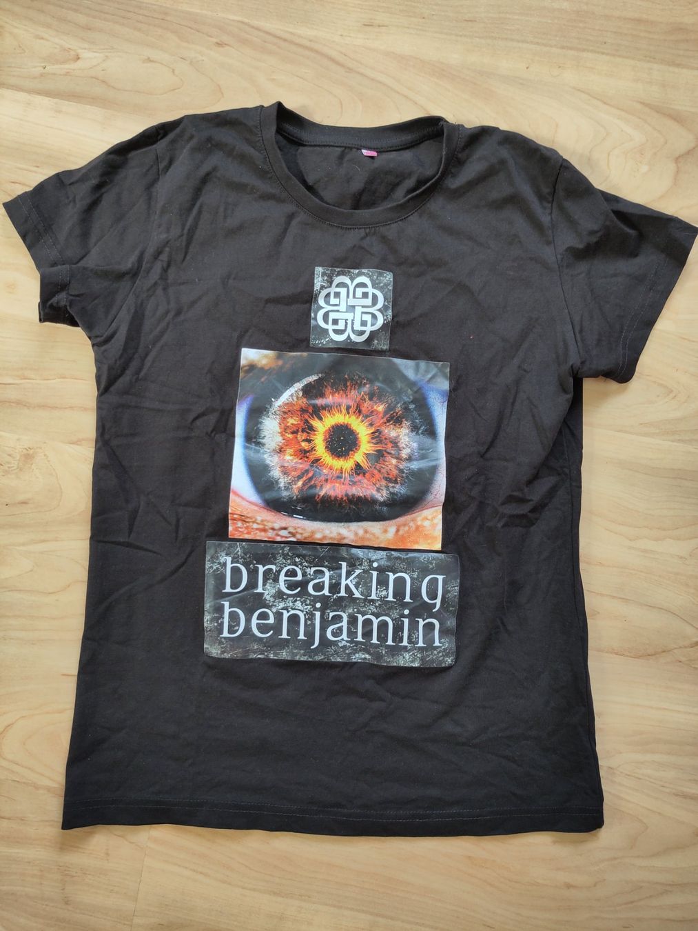 T-shirt: Breaking Benjamin Merch Fanshirt Größe M – Nuovo (secondo la descrizione) da Kreuzlingen venduto da lenkes_Mediathek 1