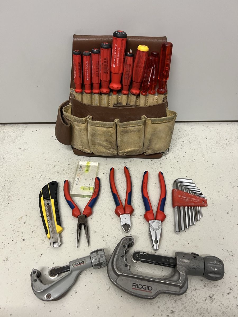Alle Werkzeuge: Elektriker Werkzeugtasche  – Gebraucht aus Holziken von 181281 6