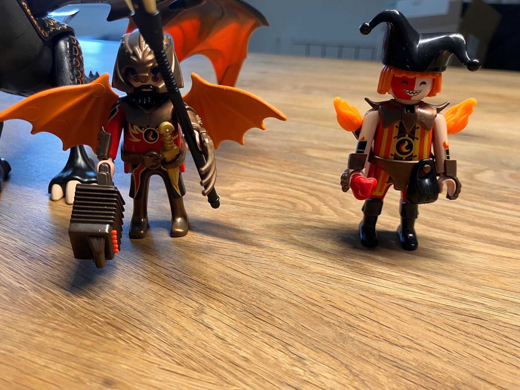 Playmobil Spielzeuge: PLAYMOBIL Novelmore Drachenattacke – Gebraucht aus Schlieren von Creichen1 2