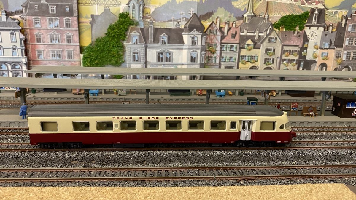 Lima Modellini di ferrovie: Lima 149812 Triebzug RAe TEE SBB H0 – Usato da Glattpark (Opfikon) venduto da anywaya23 1