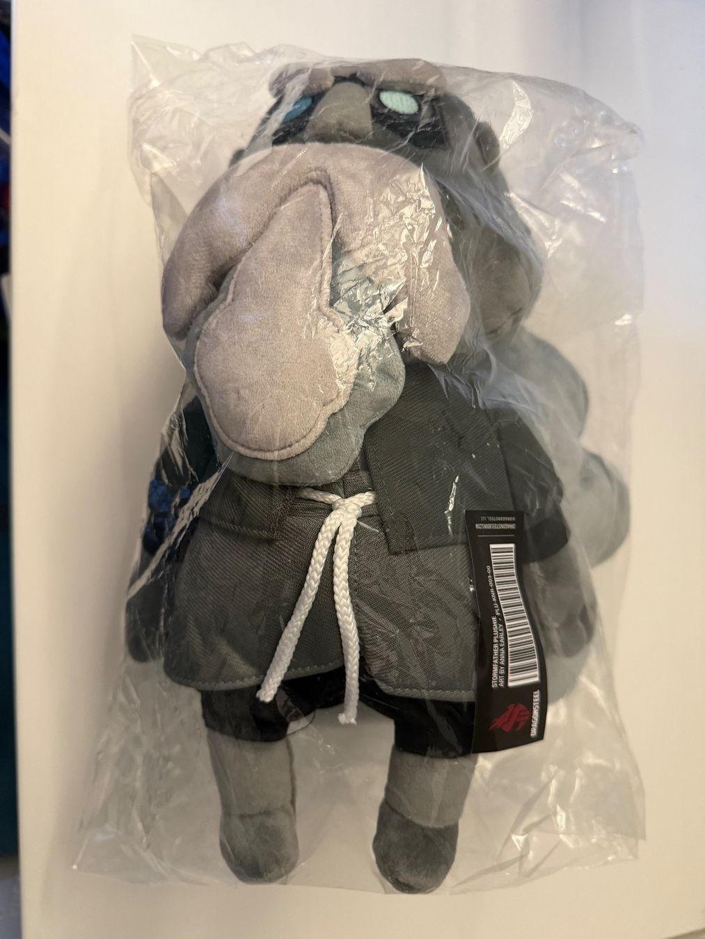 Figuren: Stormlight Archive Plushie Limited Edition – Neu und originalverpackt aus Zürich von studor
