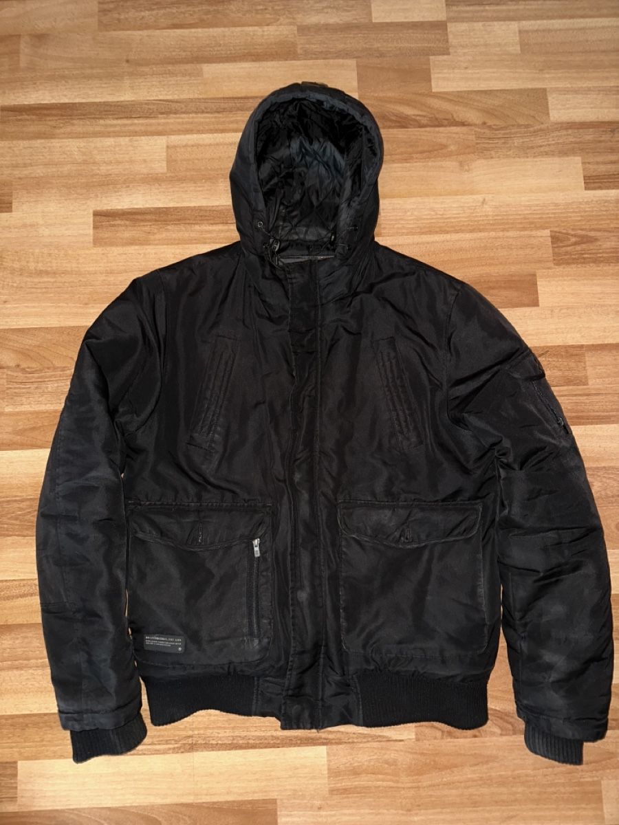 Jack & Jones Jacken: Jack&Jones Winterjacke Gr. L schwarz – Gebraucht aus St. Gallen von mai_zpt7