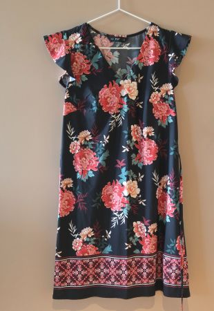 Ungetragenes Sommerkleid - Bundes Blumenmuster