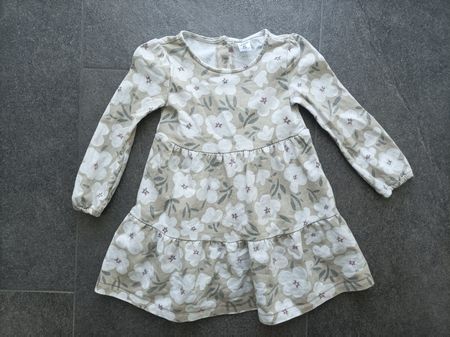 Carter's Süsses Mädchenkleid mit Blumenprint Grösse (4 Jahre