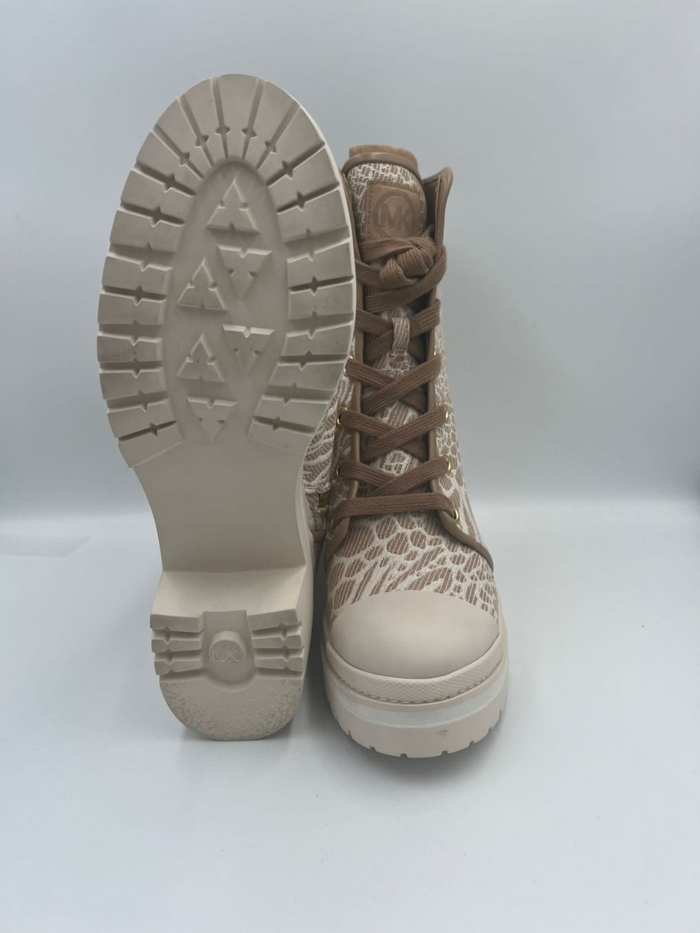 Michael Kors Chaussures femmes: Michael Kors Stiefelette camel Grösse 38 – Neuf avec emballage d'origine à Wiedlisbach par Sistershop 4