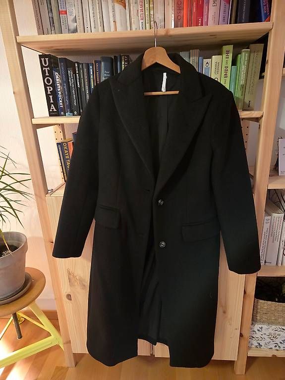 Cappotti: schwarzer Mantel – Usato da Bern venduto da noelle21 3