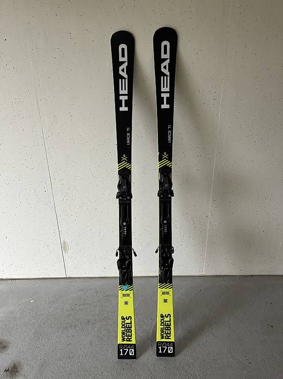 Sci: A vendre skis head world cup – Usato da La Chaux-de-Fonds venduto da Arota 1
