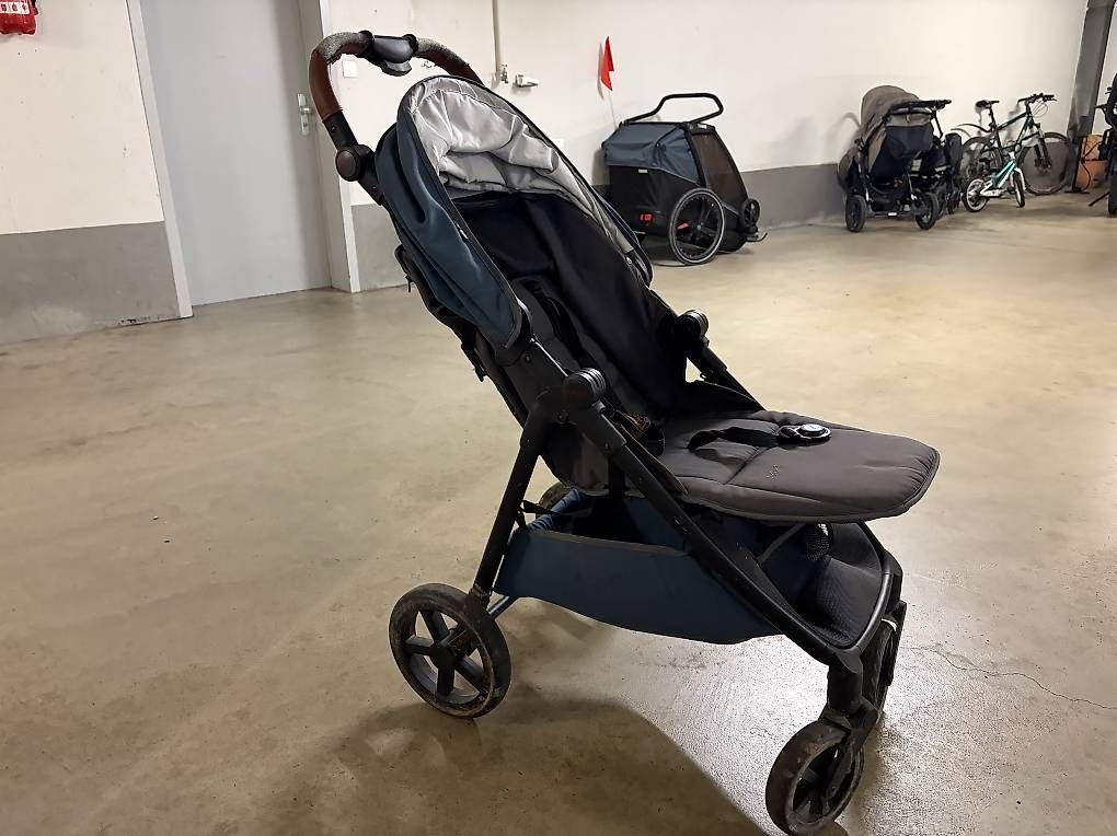 Carrozzine: Gratis Kinderwagen – Usato da Küsnacht ZH venduto da rokito86 1