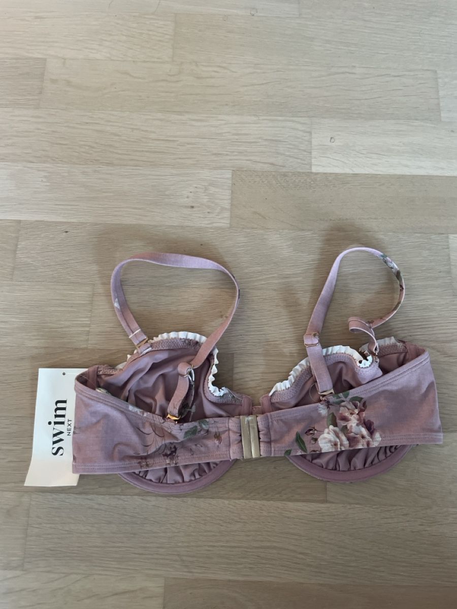 Next Badekleider & Bikinis: Bikini Oberteil Grösse 38D neu mit Etikett gemustert – Neu und originalverpackt aus Heimberg von maudeva 1