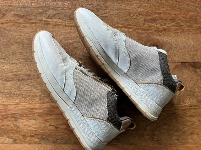 Chaussures femmes: Damenschuhe – D'occasion à Leuzigen par bnbz101 1