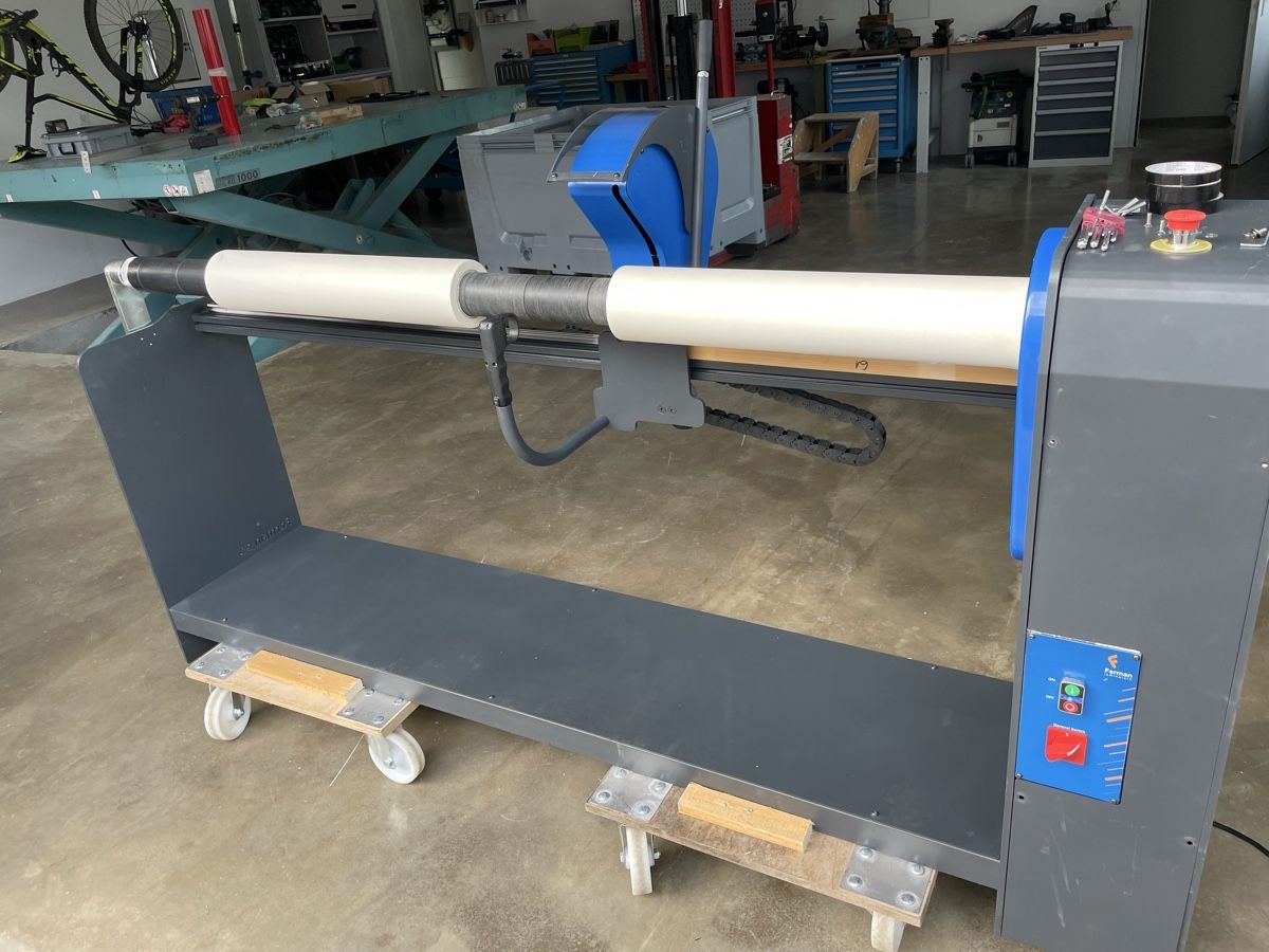 Tutte le macchine: Ferman C 1700B Rollenschneidemaschine – Usato da Amriswil venduto da Roman15 2