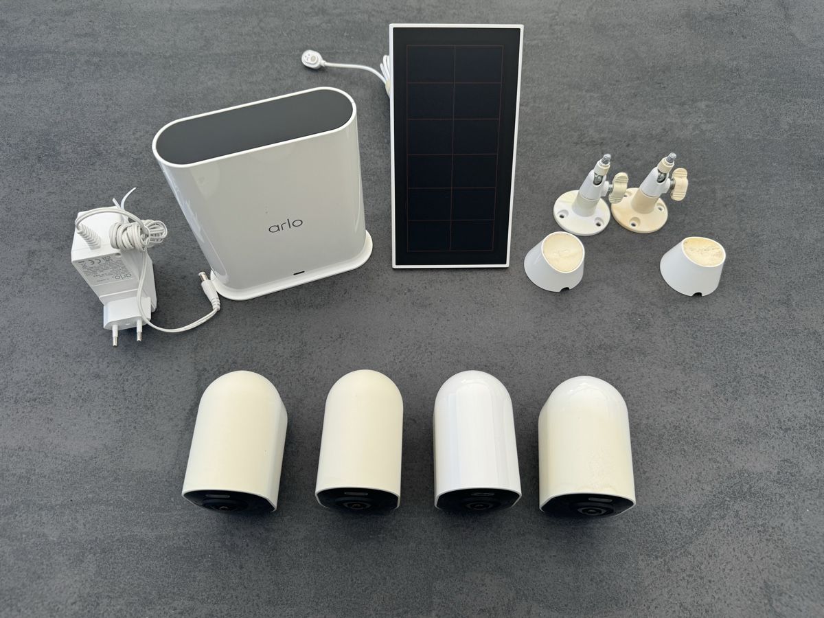 Arlo Videocamere: Kamerasystem Arlo Ultra 2 – Usato da Beringen venduto da Newhome 1