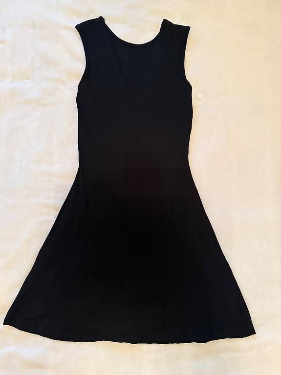 Vestiti: Kleid schwarz  – Usato da Füllinsdorf venduto da Rivai 2