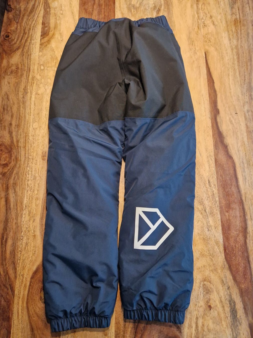 Didriksons Pantaloni: DIDRIKSONS Skihose Grösse 130 – Usato da Trachslau venduto da schumannmario 1