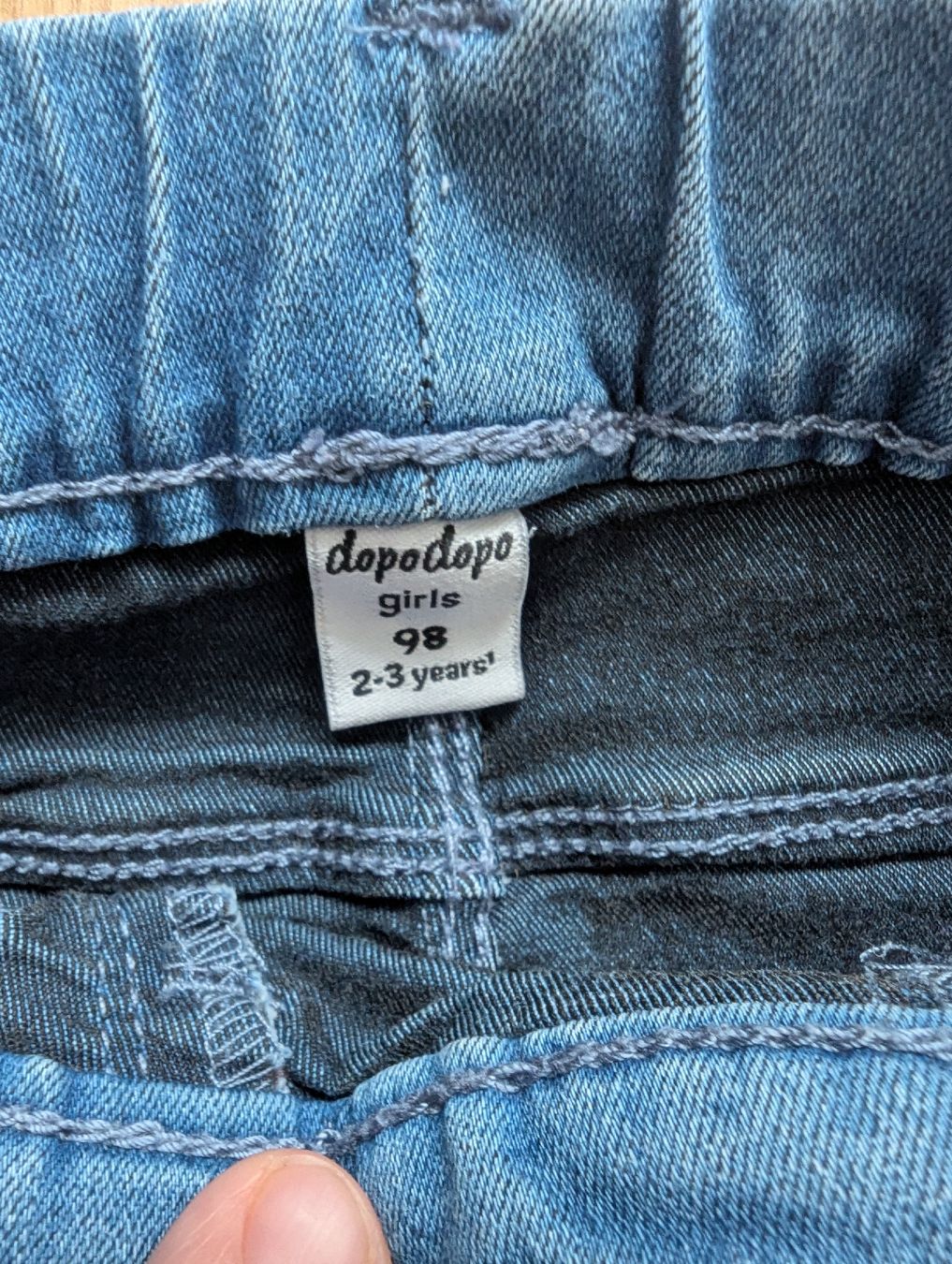 Pantaloni: Mädchen Jeans Hose Grösse 98 – Usato da Steinmaur venduto da Ottelo 7